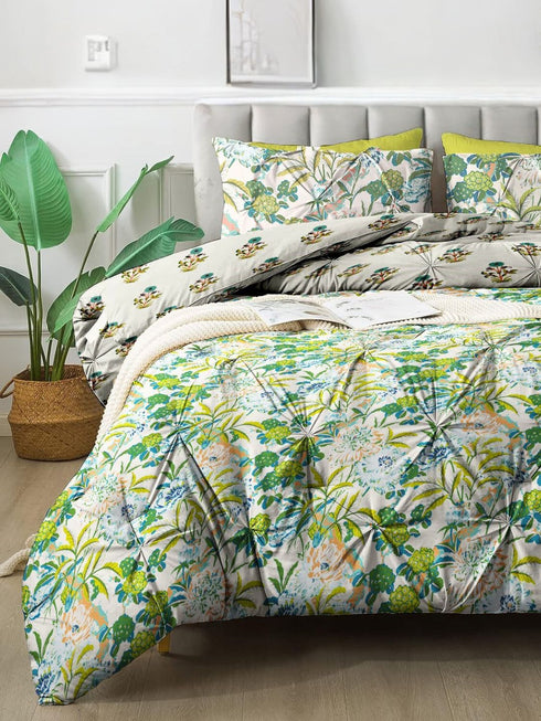 The White Moss Hannah Reversible Print Pinch Pleat AC Comforter With 2 Pillow Cover